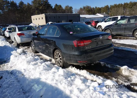 2017 Volkswagen Jetta 1.4T Se z USA, uszkodzony, nr VIN 3VWB67AJ8HM372957